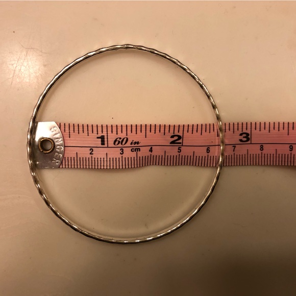 Silver bangles - Picture 4 of 5